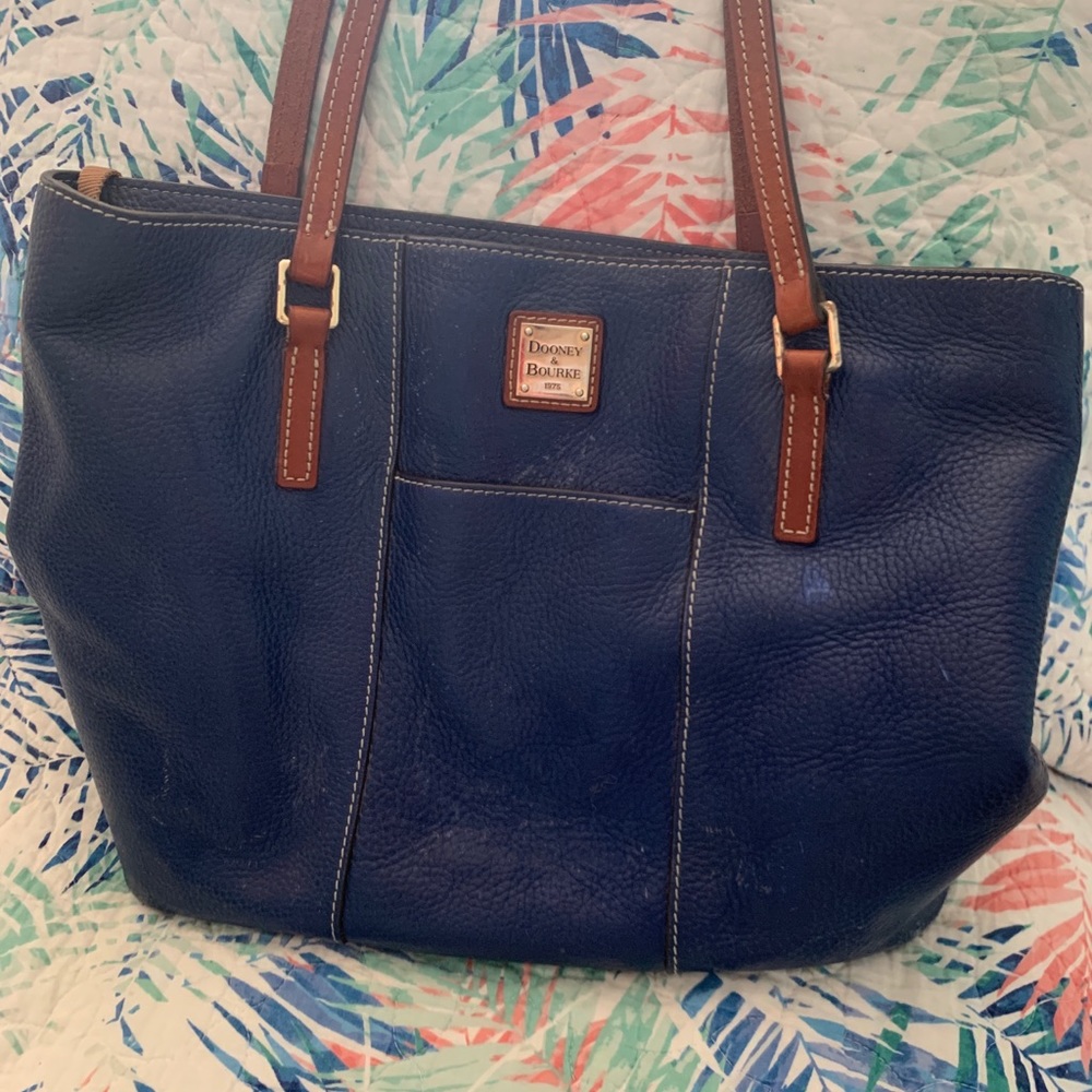 Dooney & Burke Shoulder bag